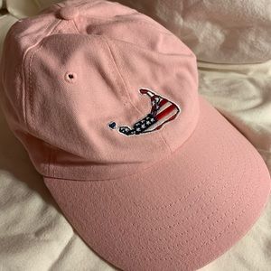Pick Vineyard Vine Hat